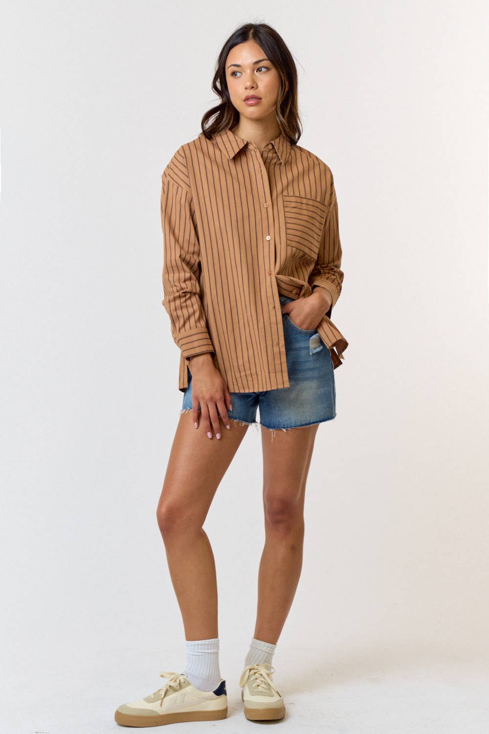 LONG SLEEVE STRIPED BUTTON-DOWN SHIRT