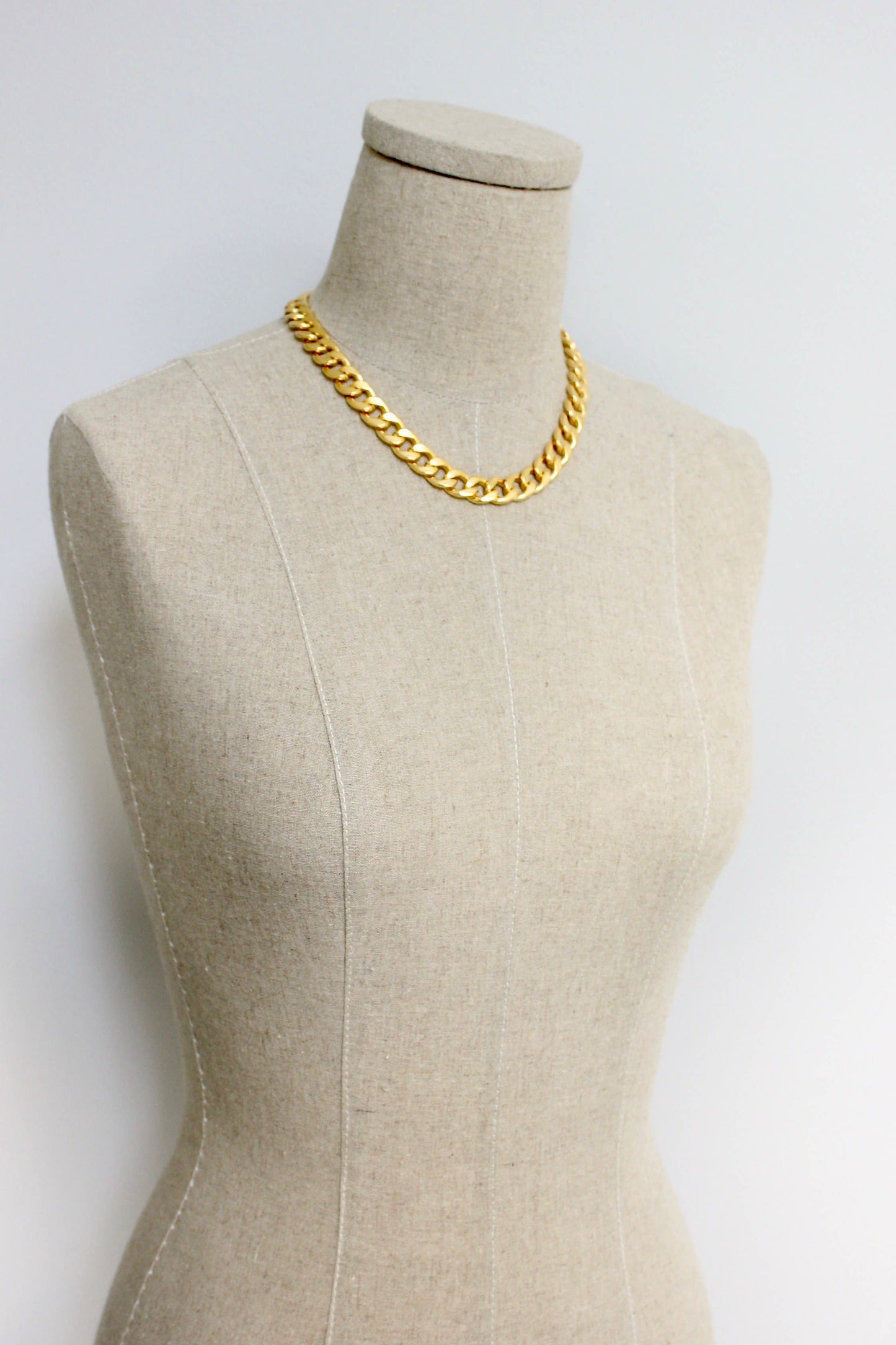DOR316 Gold Chain Necklace