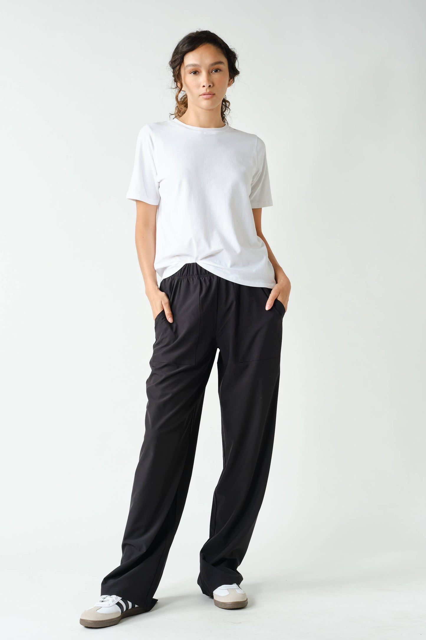 BREEZY FLOW ACTIVE PANTS