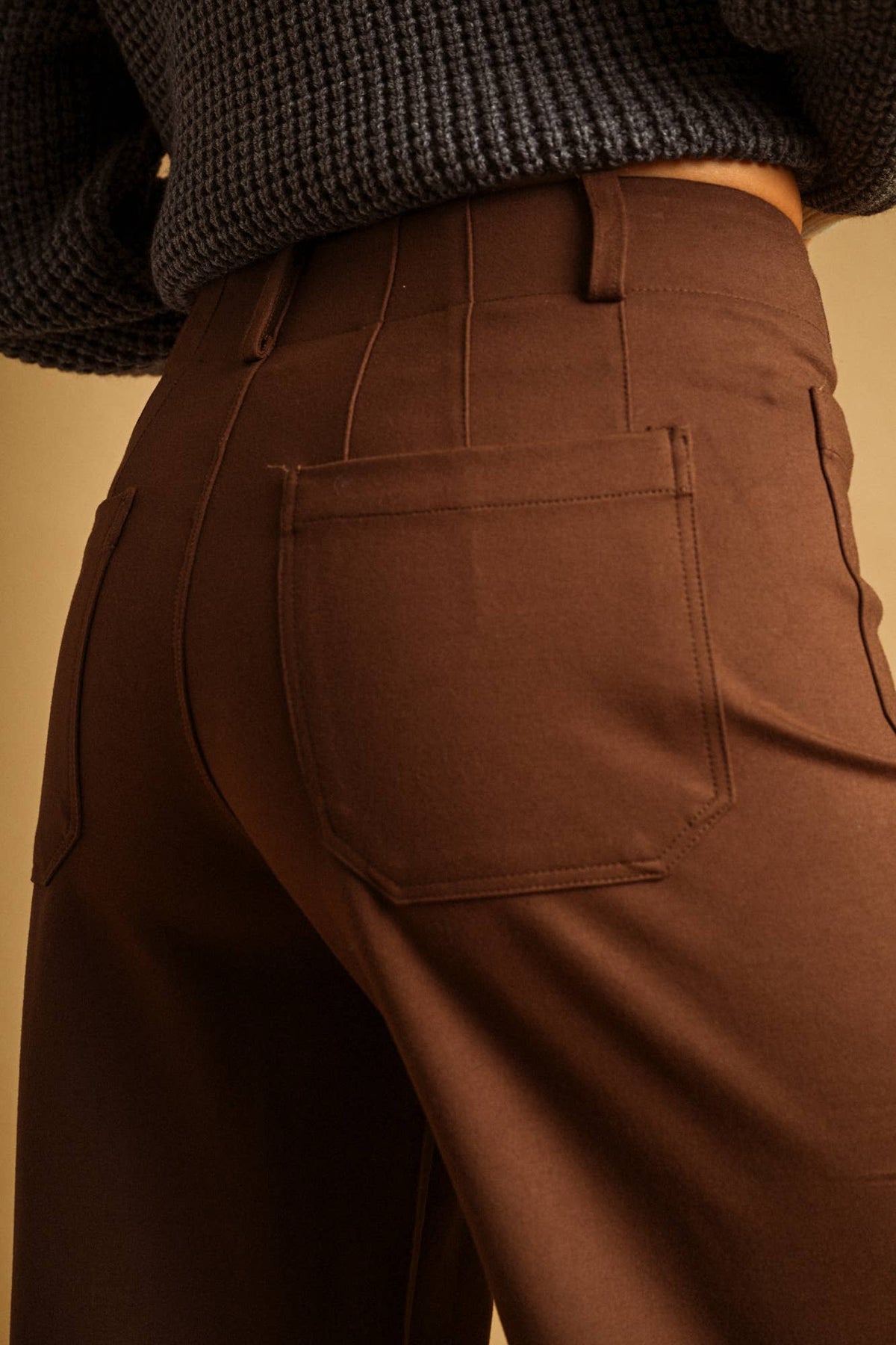 PONTE FABRIC CROP PANTS