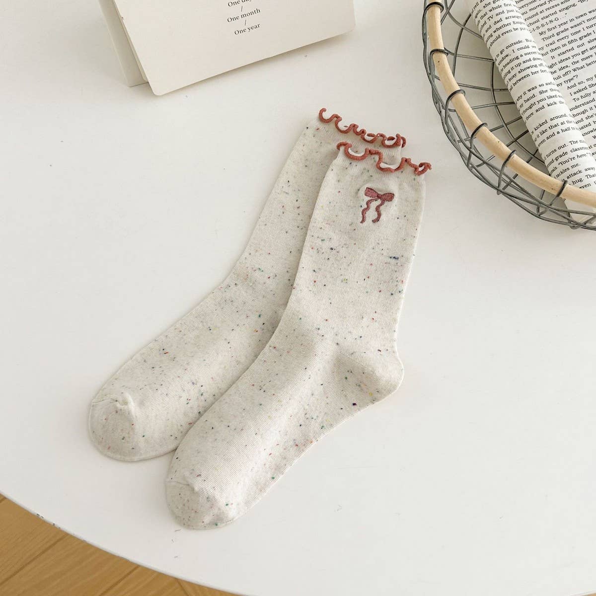 Ruffle Bows Embroidered Socks