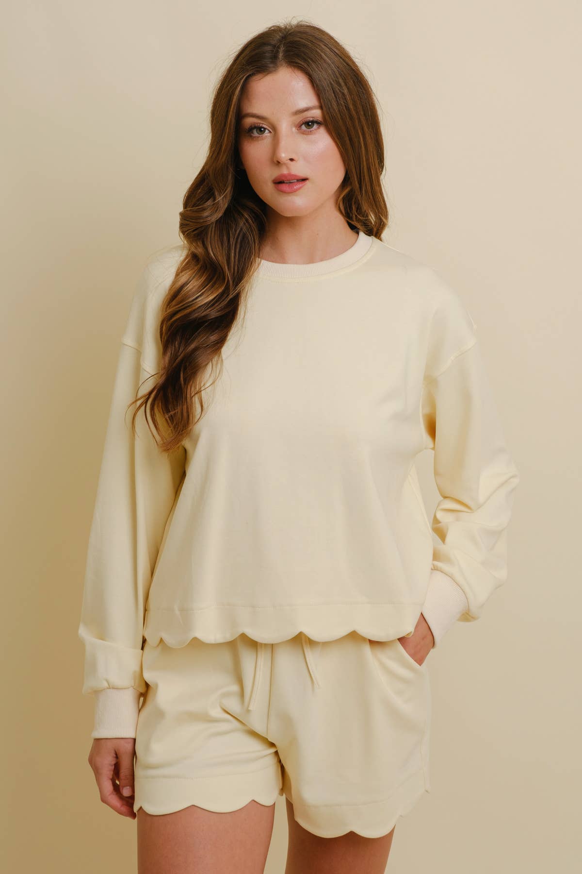 SCALLOPED TRIM LONG SLEEVE TOP