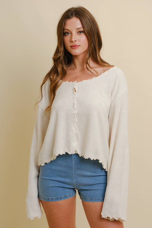 WAVY SCALLOPED TRIM BUTTON UP TOP