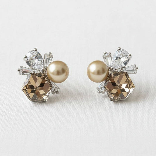 Vintage-Inspired Crystal Drop Earrings