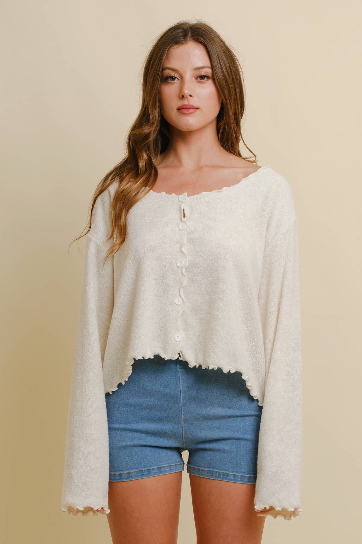 WAVY SCALLOPED TRIM BUTTON UP TOP