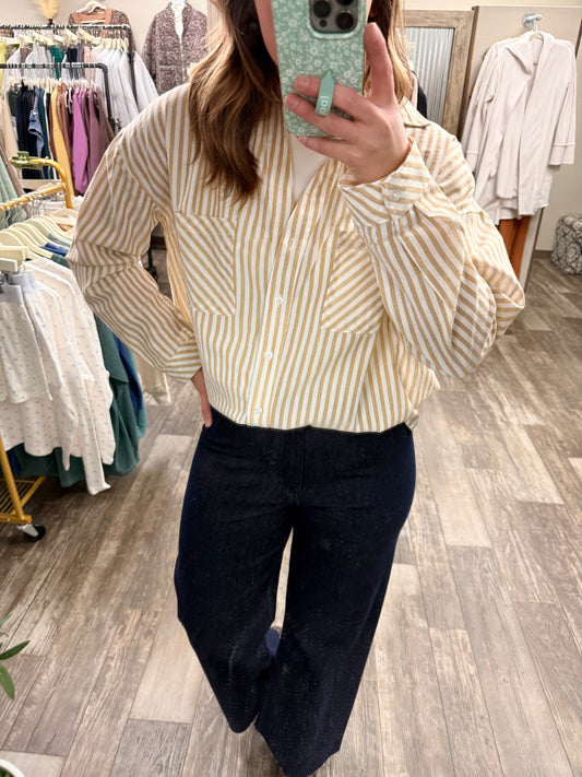 STRIPED PATTERN BUTTON DOWN SHIRTS