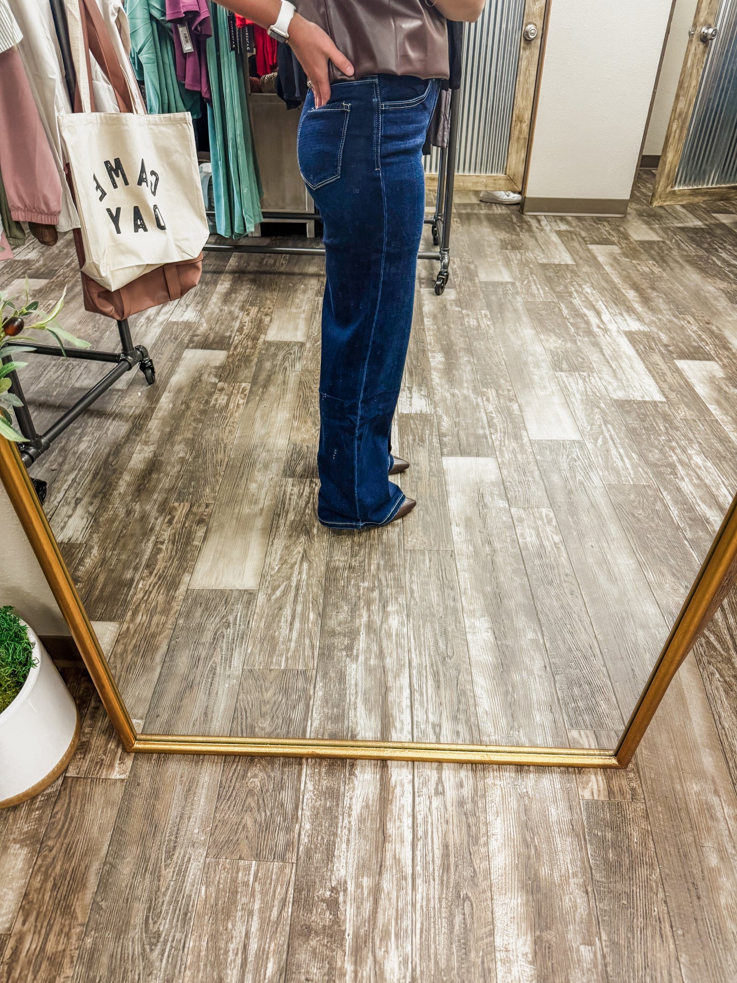 HIGH RISE DARK WASH FULL LENGTH WIDE JEANS