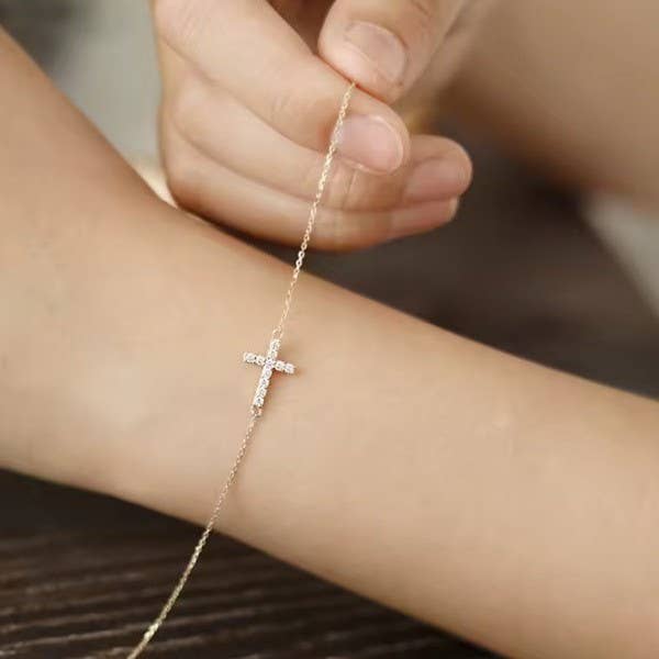18K STAINLESS STEEL TARNISH FREE CROSS BRACELET