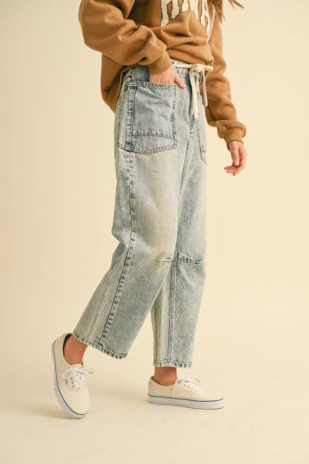 WASHED DENIM PANTS