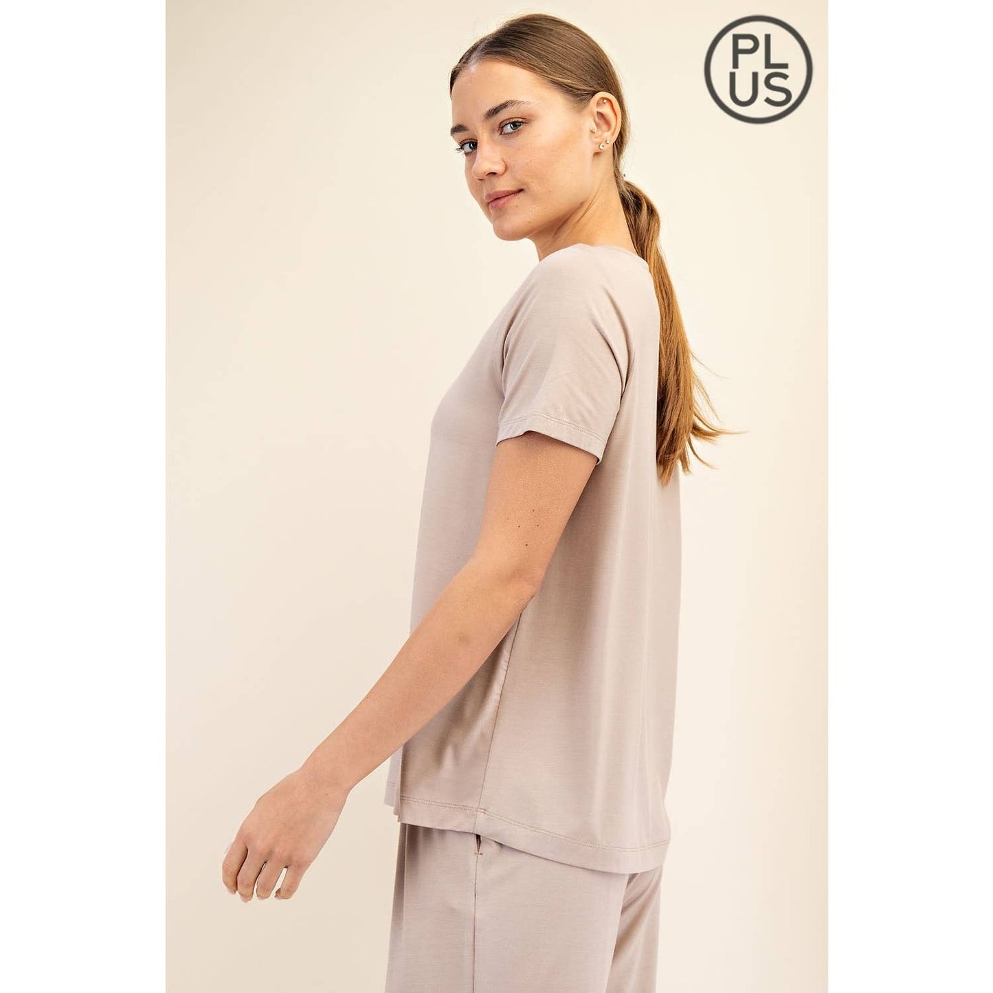 PLUS SIZE VISCOSE MODAL SHORT SLEEVE TOP