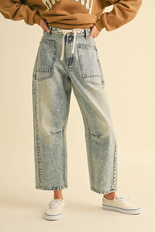 WASHED DENIM PANTS