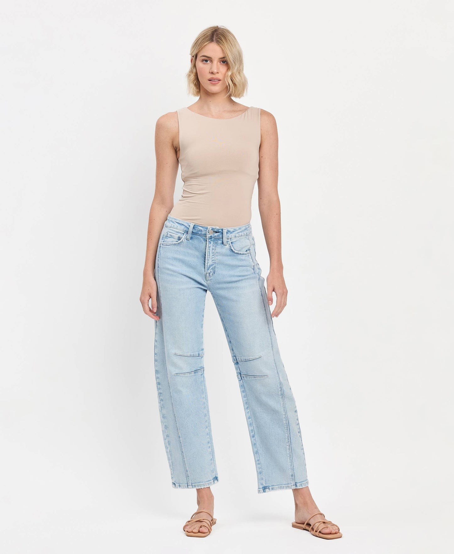 HIGH RISE LIGHT WASH BARREL LEG JEANS