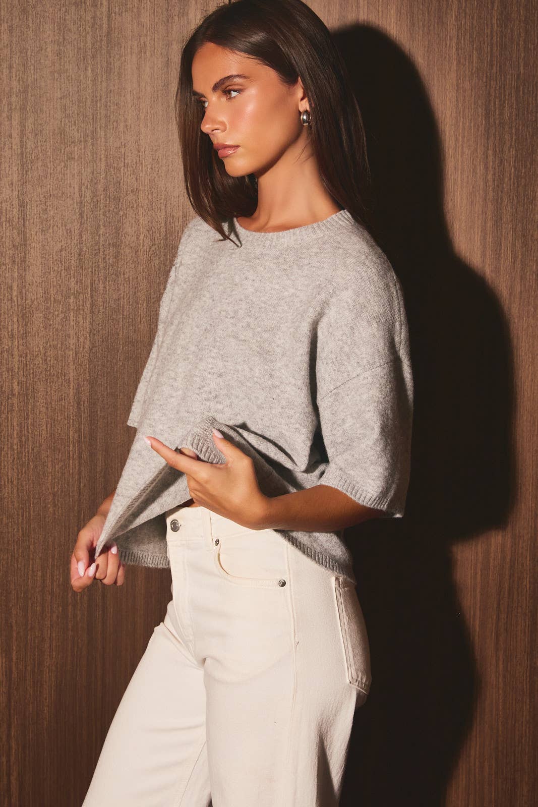 SHORT SLEEVE CREW NECK BOXY LIGHT WEIGHT SWEATER TOP