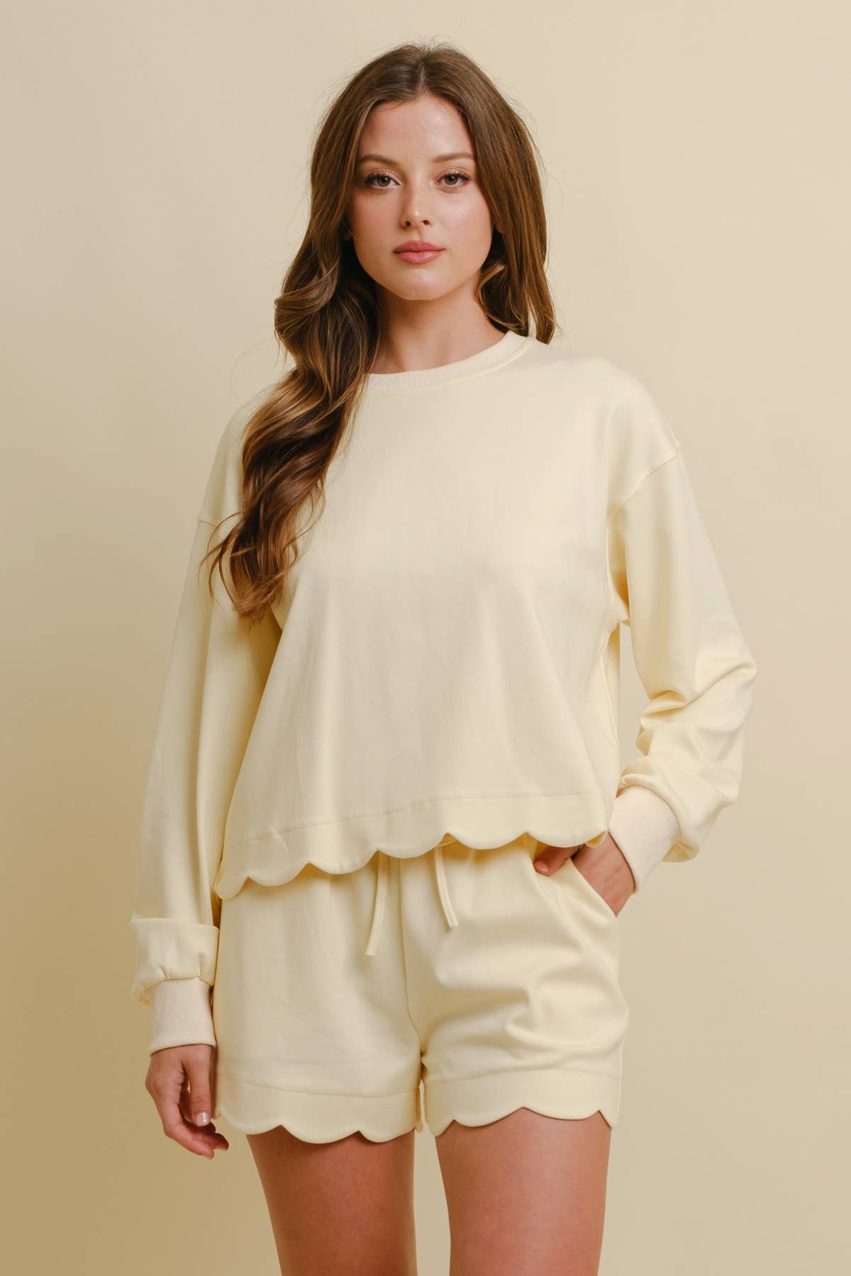 SCALLOPED TRIM LONG SLEEVE TOP