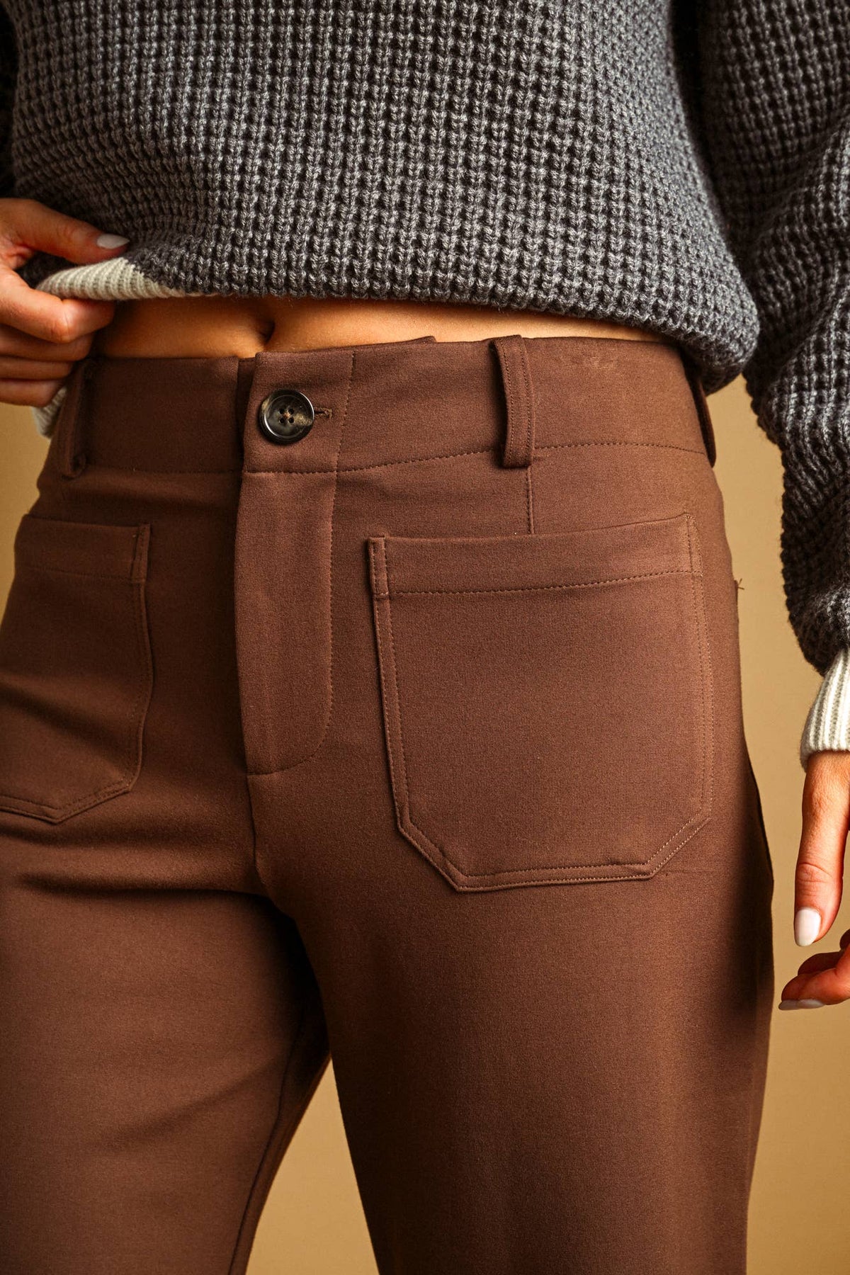 PONTE FABRIC CROP PANTS