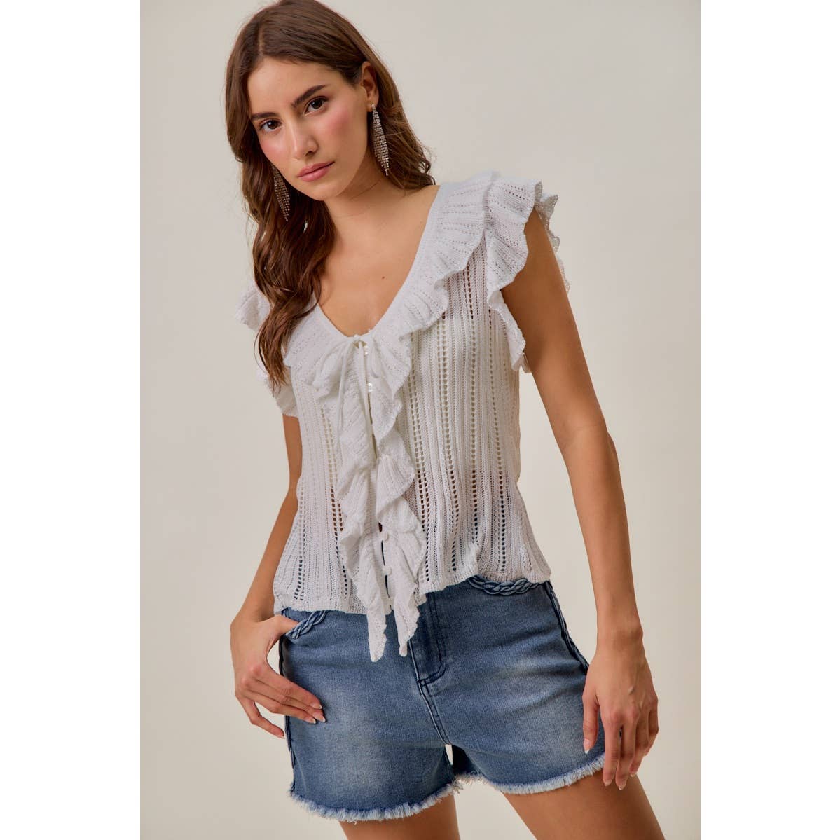 DENIM SHORTS WITH POCKET AND SIDE SEAM BRAIDS