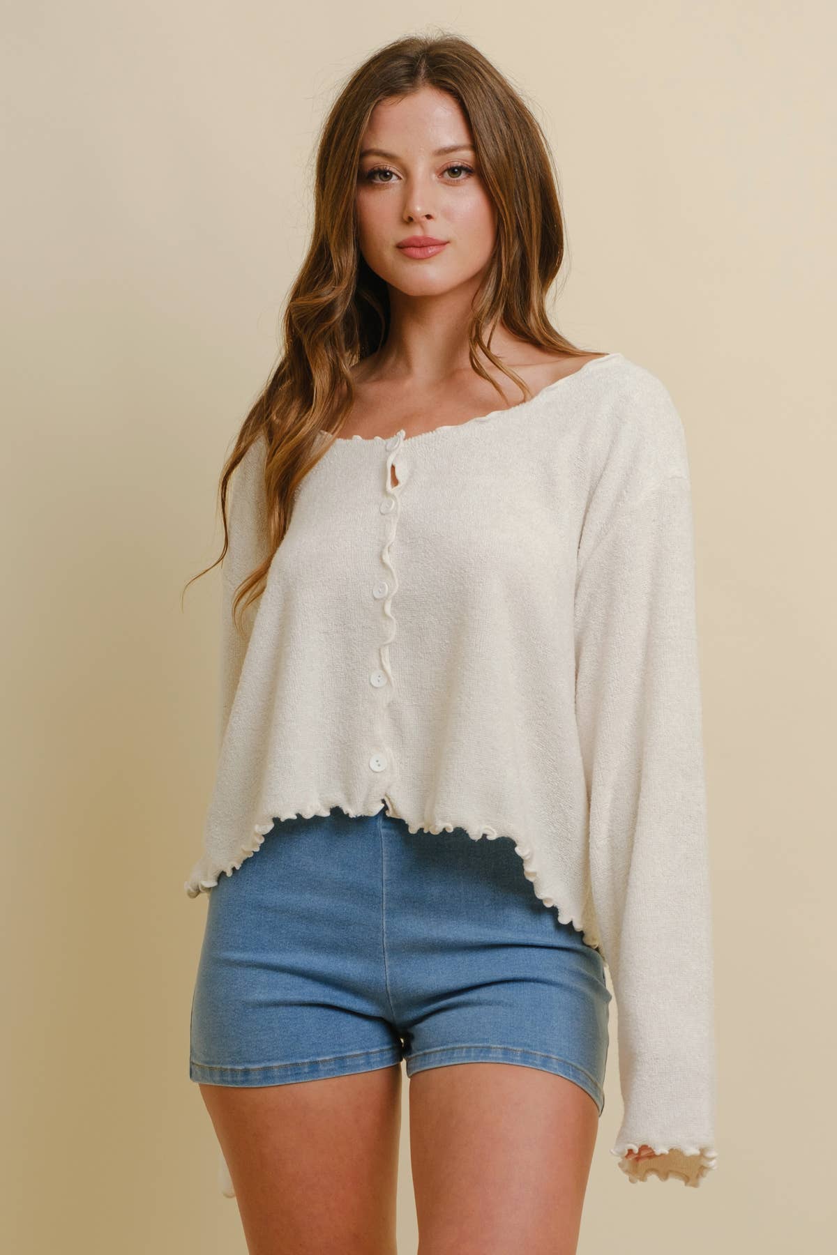 WAVY SCALLOPED TRIM BUTTON UP TOP