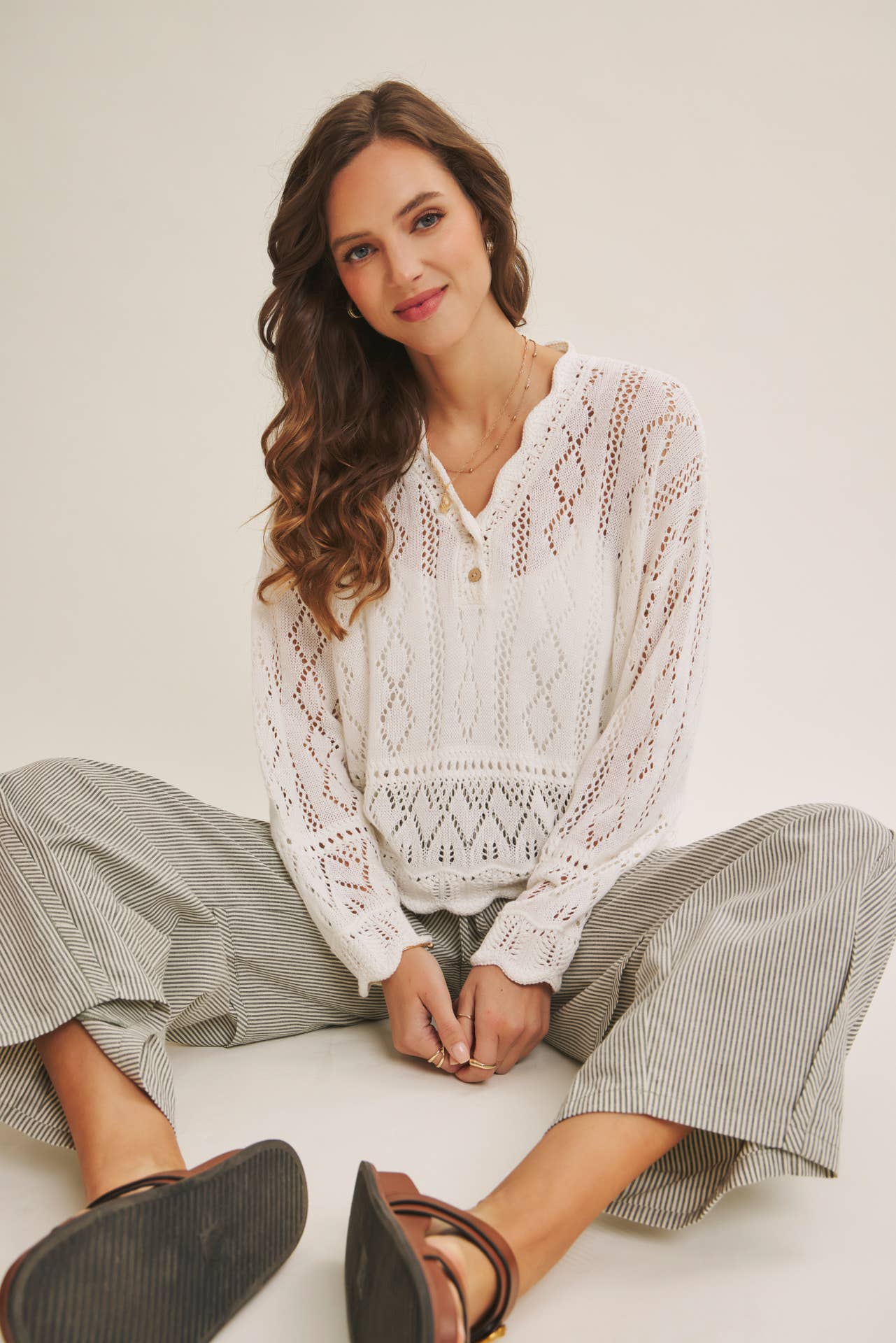 LAYERING VERSATILITY CROCHET SWEATER TOP WITH SCALLOP EDGES