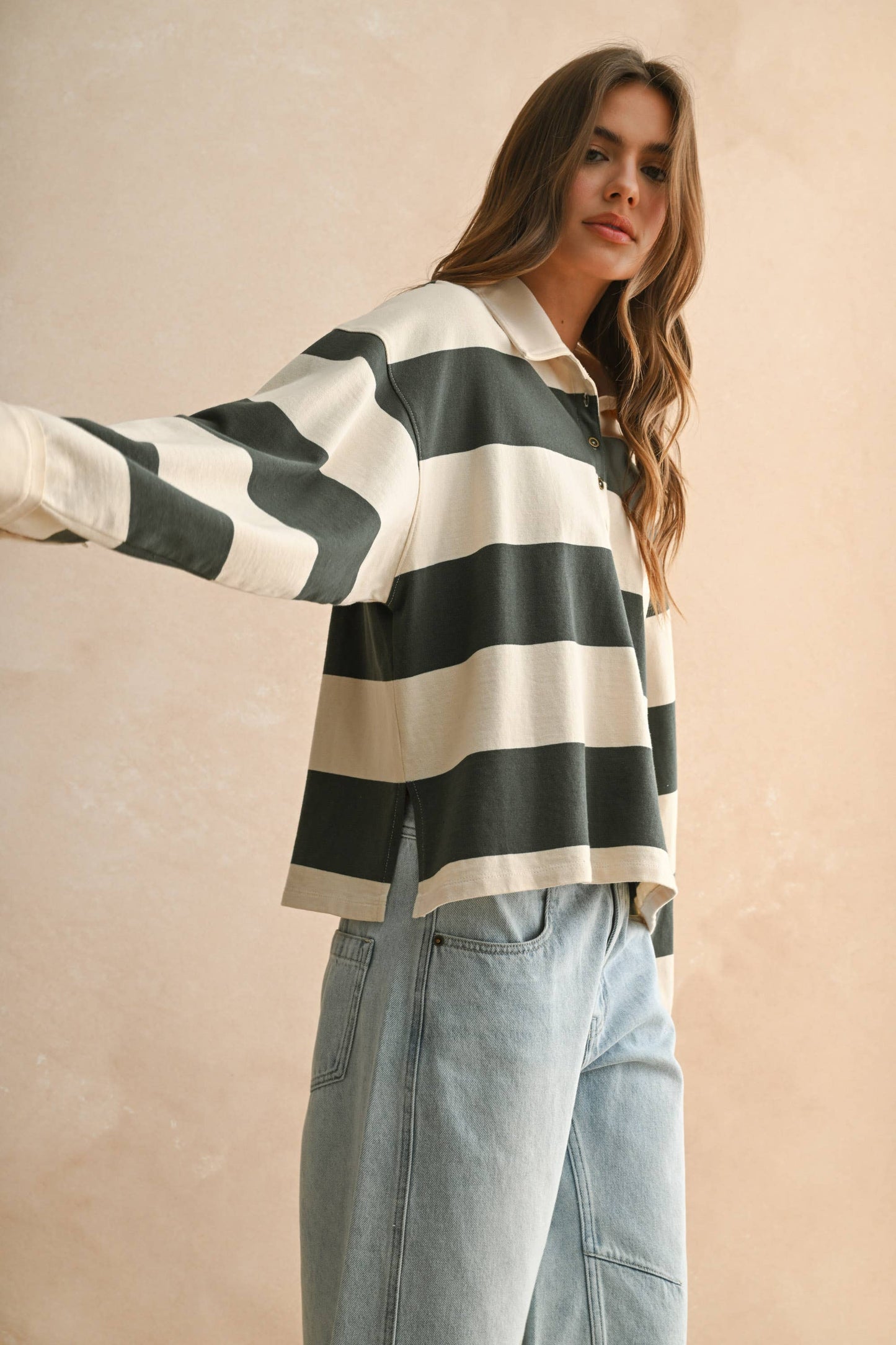 LONG SLEEVE WIDE PANEL KNITTED SHIRT