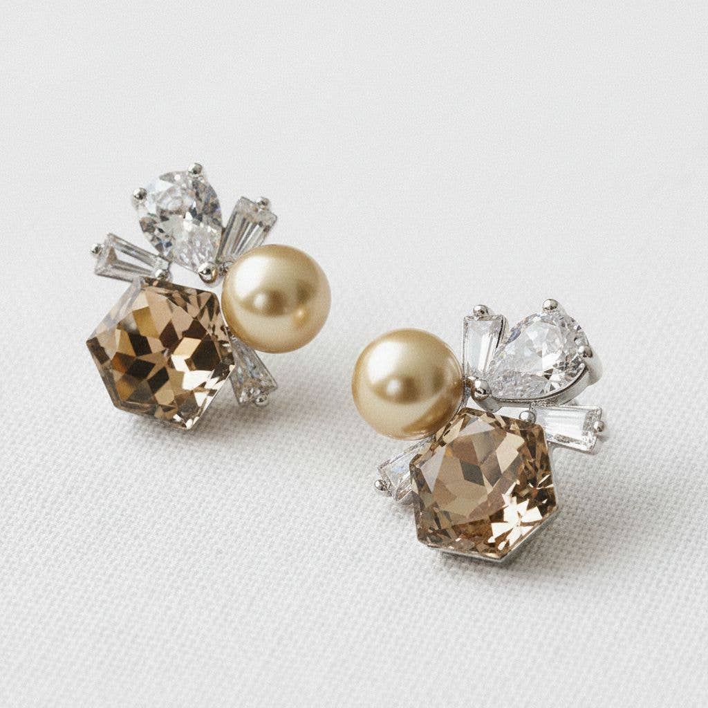 Vintage-Inspired Crystal Drop Earrings