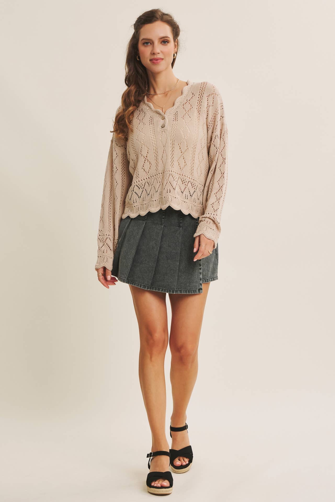 LAYERING VERSATILITY CROCHET SWEATER TOP WITH SCALLOP EDGES