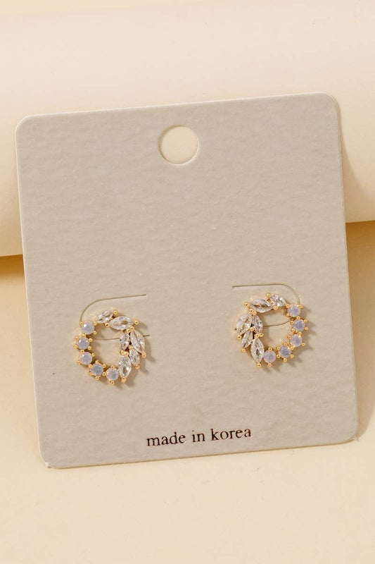 Cluster Circle Stud Earrings