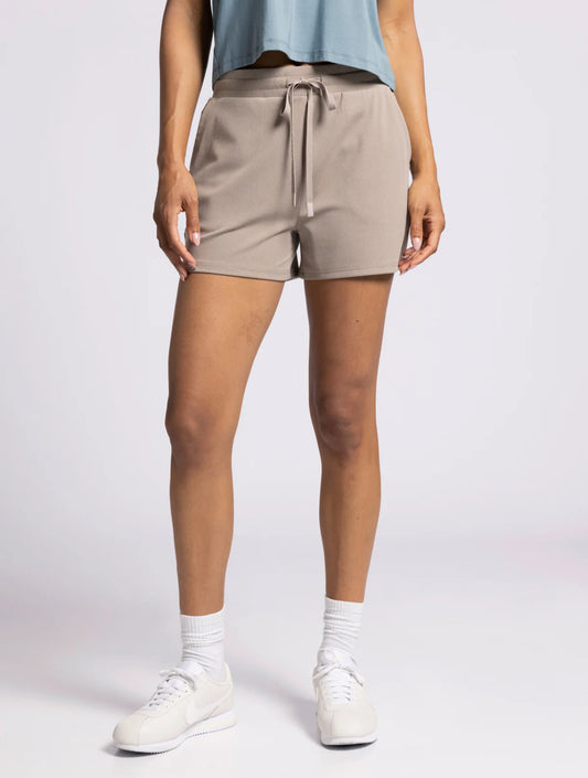 Amanda Shorts