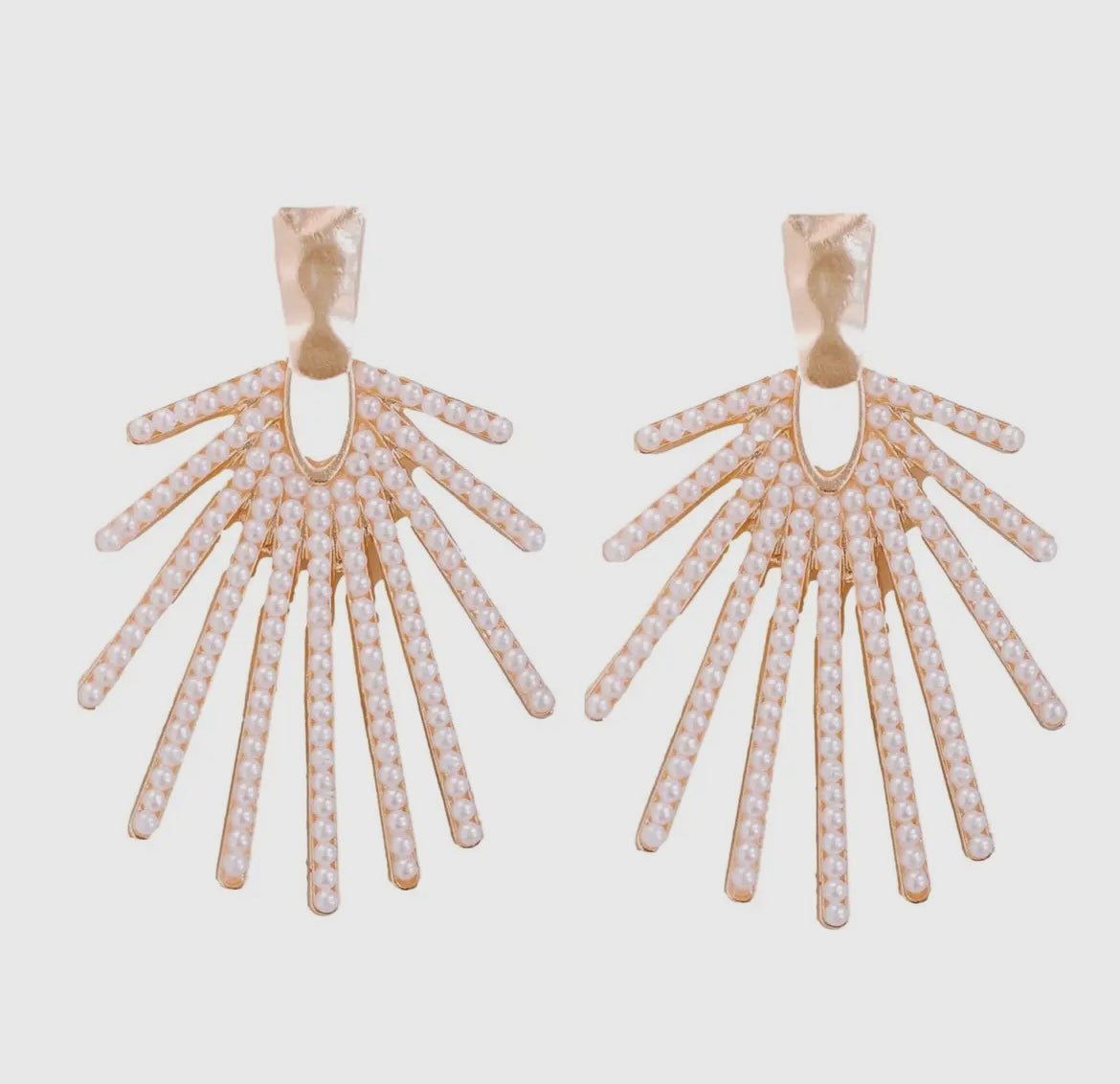 Pearl Pink Sunburst Earrings