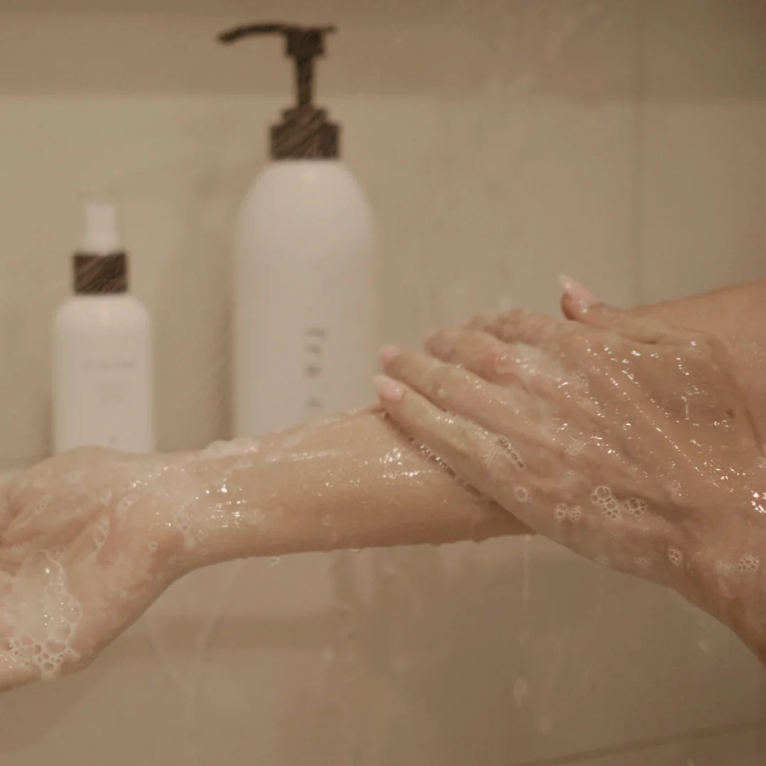 FRAICHE BODY WASH
