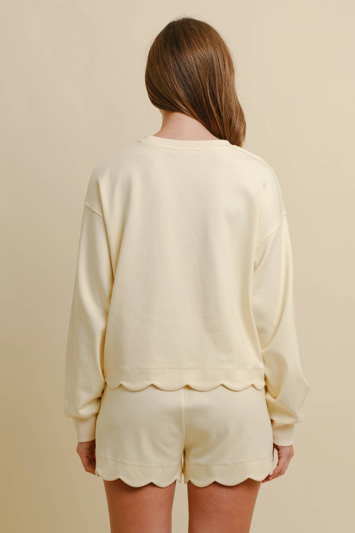 SCALLOPED TRIM LONG SLEEVE TOP