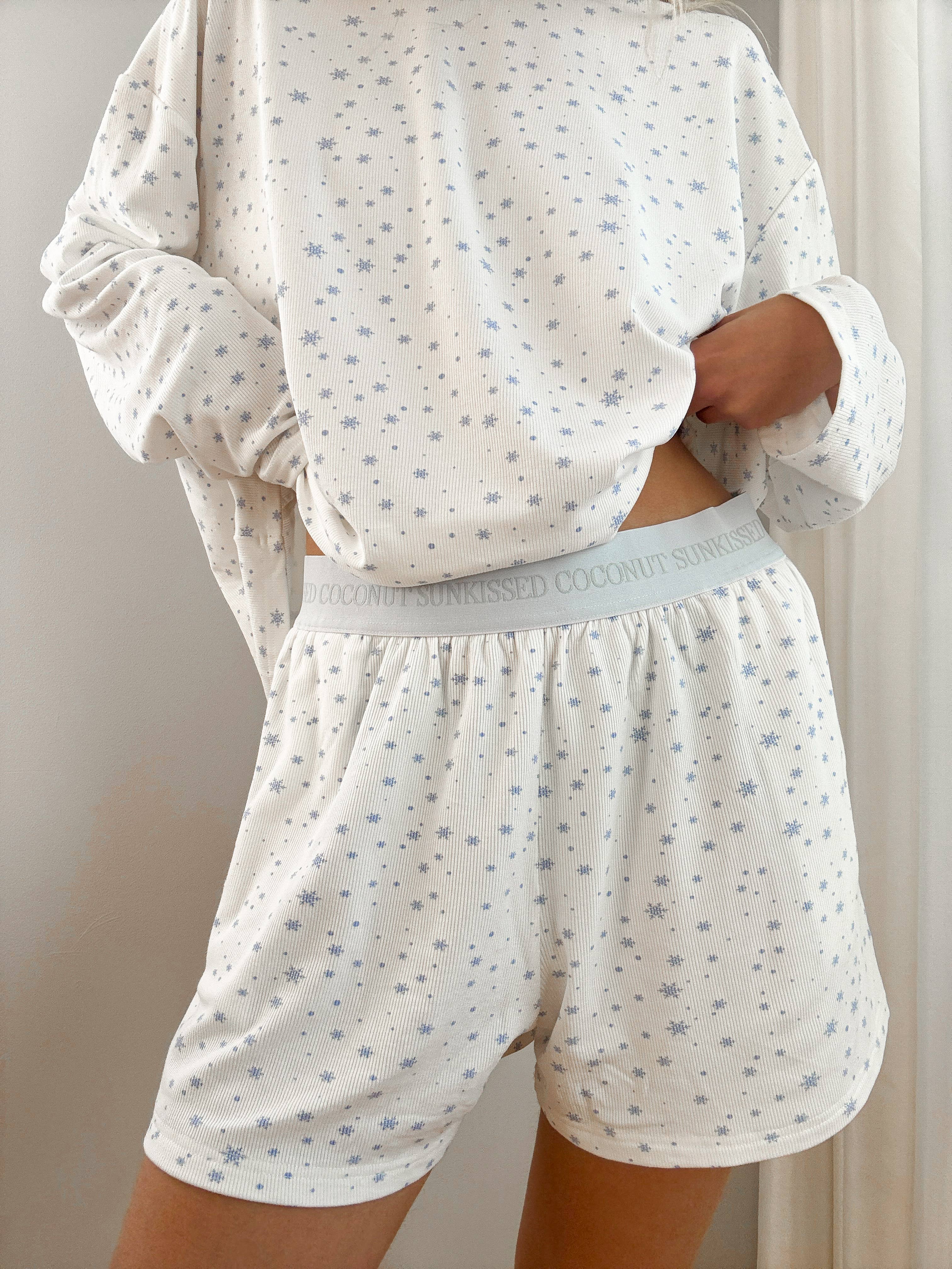 Snowflake Sunkissedcoconut Pajama Shorts – Triple Thread Boutique