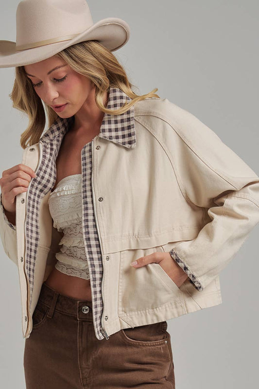 FALL JACKET WITH GINGHAM COLLAR