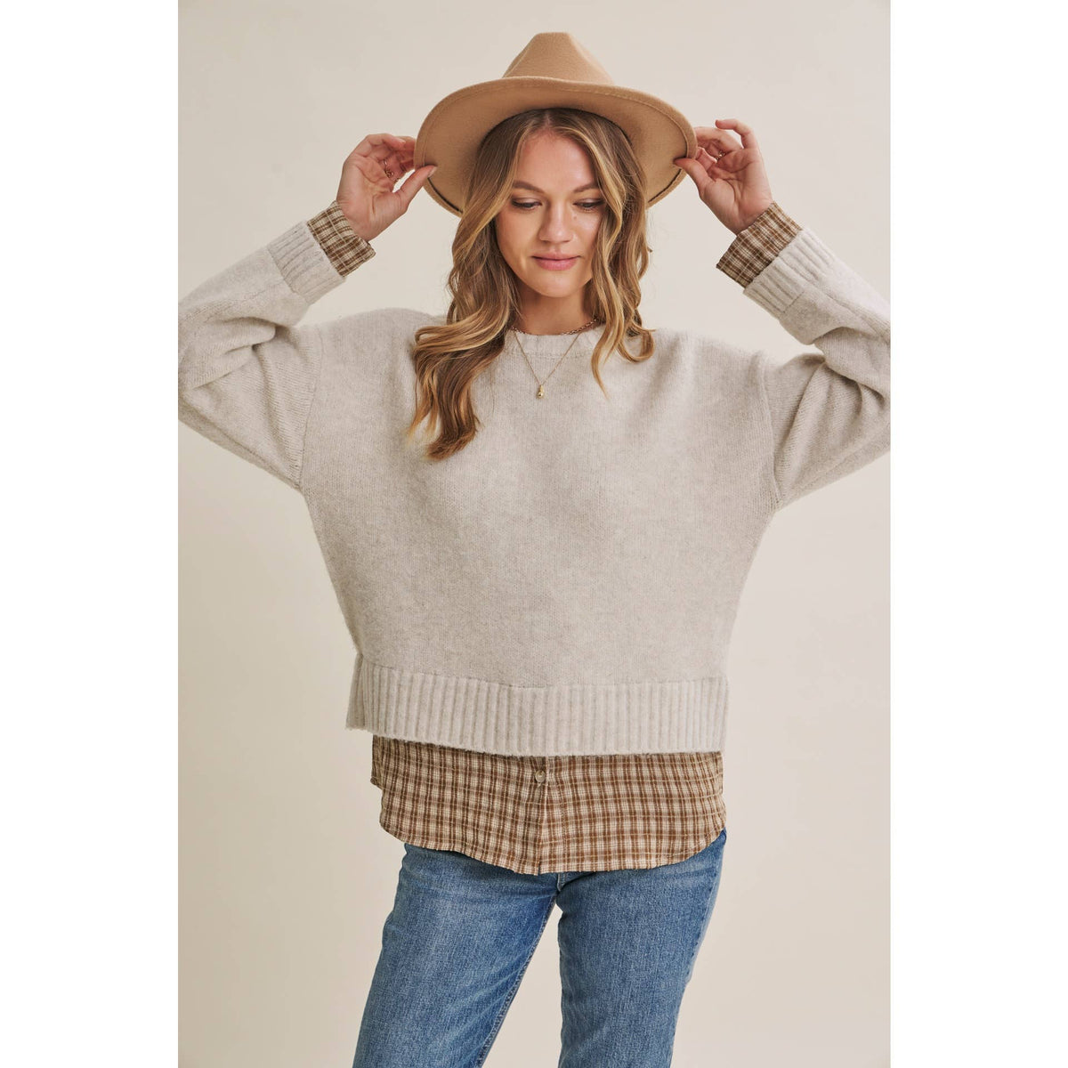 COUNTRY ROAD LAYERED PLAID HEM SWEATER TOP