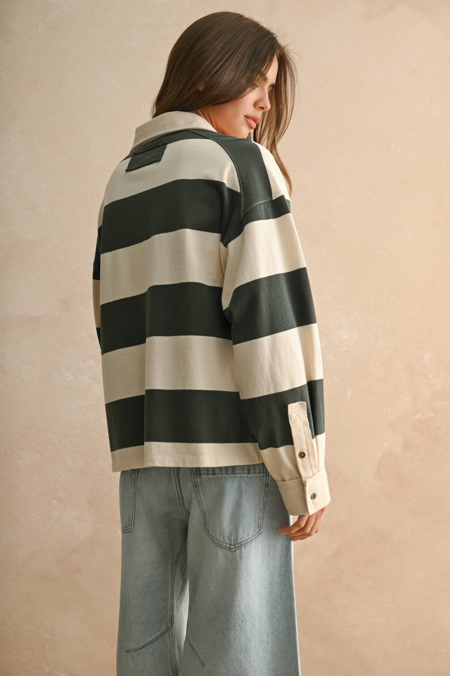 LONG SLEEVE WIDE PANEL KNITTED SHIRT