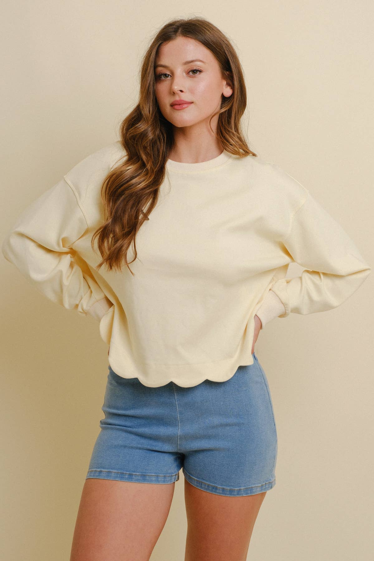 SCALLOPED TRIM LONG SLEEVE TOP