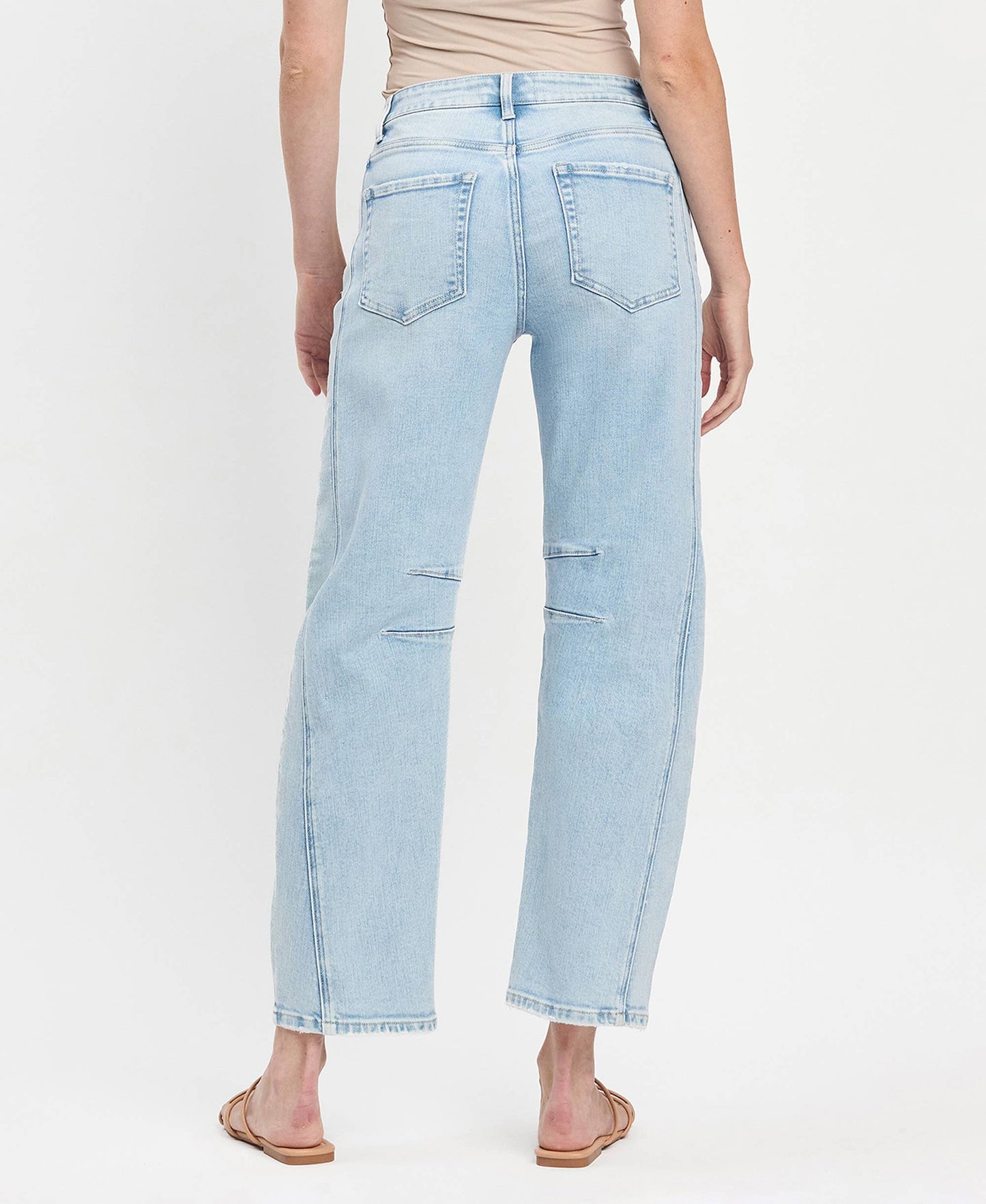 HIGH RISE LIGHT WASH BARREL LEG JEANS