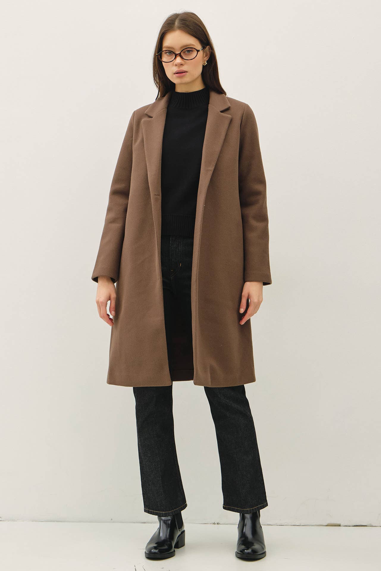 NOTCHED LAPEL SINGLE BUTTON COAT