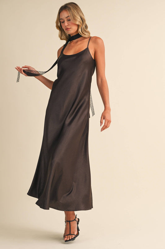SCARF ACCESSORY SET SLEEVELESS SATIN MIDI DRESS