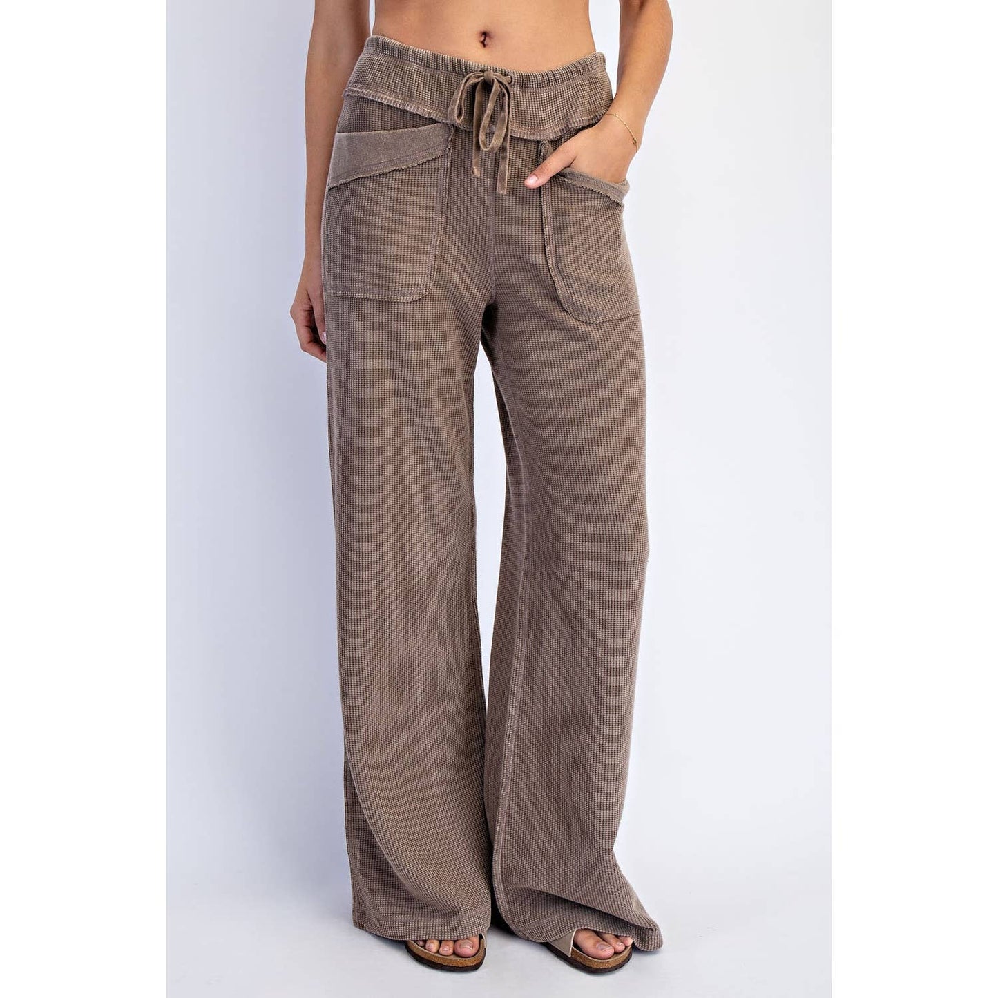 MINERAL WASHED HONEYCOMB WIDE LEG PANTS