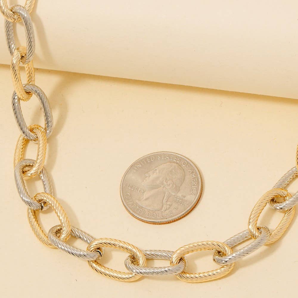 Two Tone Twisted Texture Oval Classic Chain Necklace