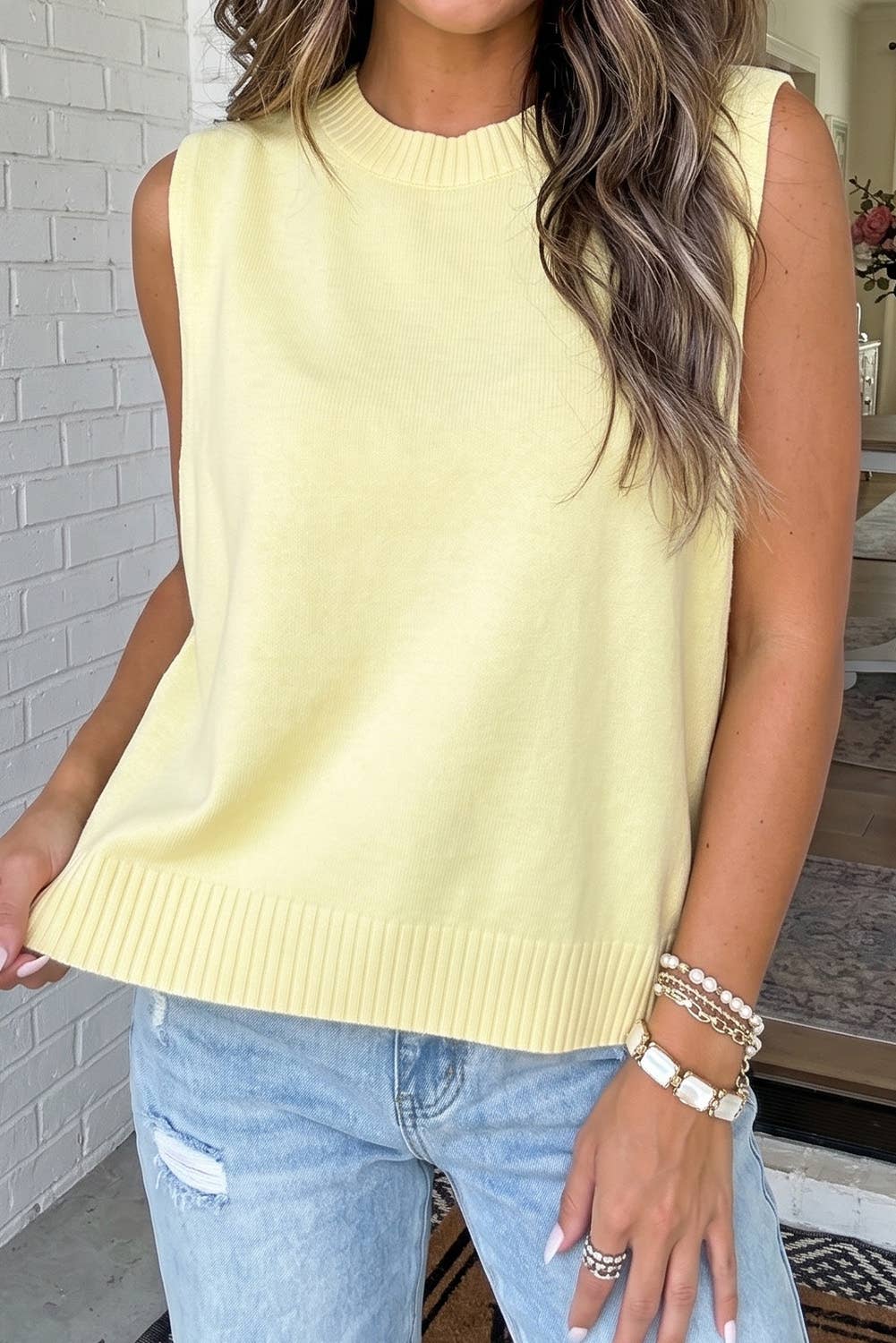 Large Armhole Side Slit Loose Sweater Vest
