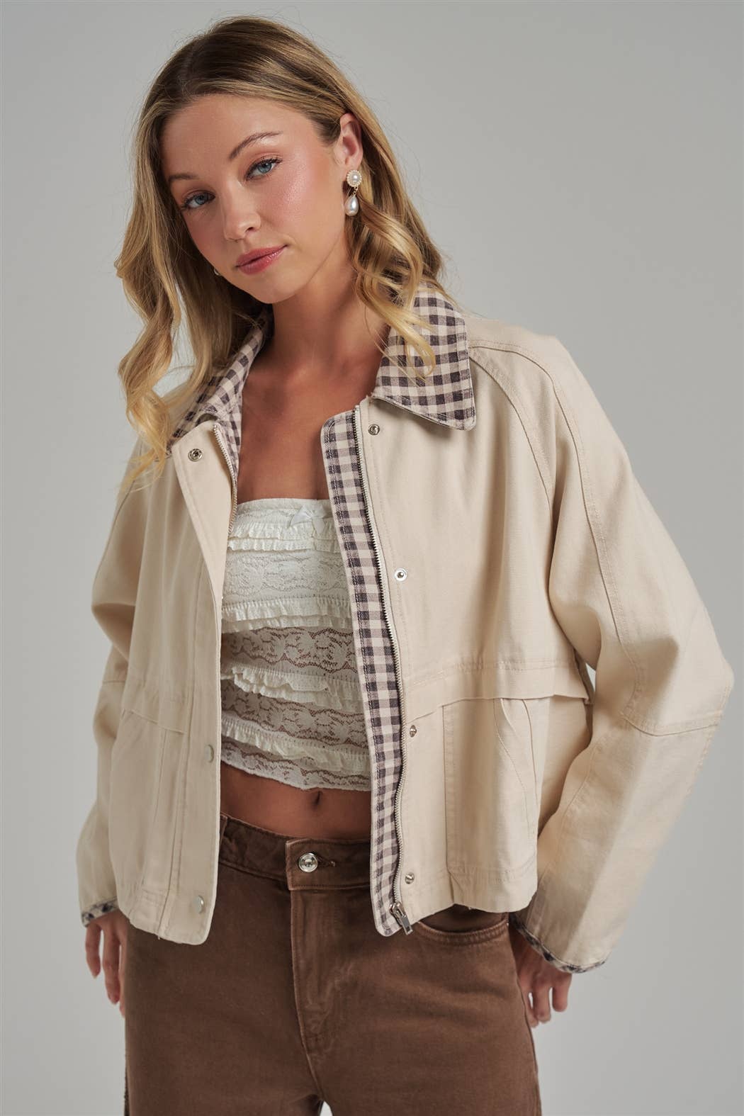 FALL JACKET WITH GINGHAM COLLAR