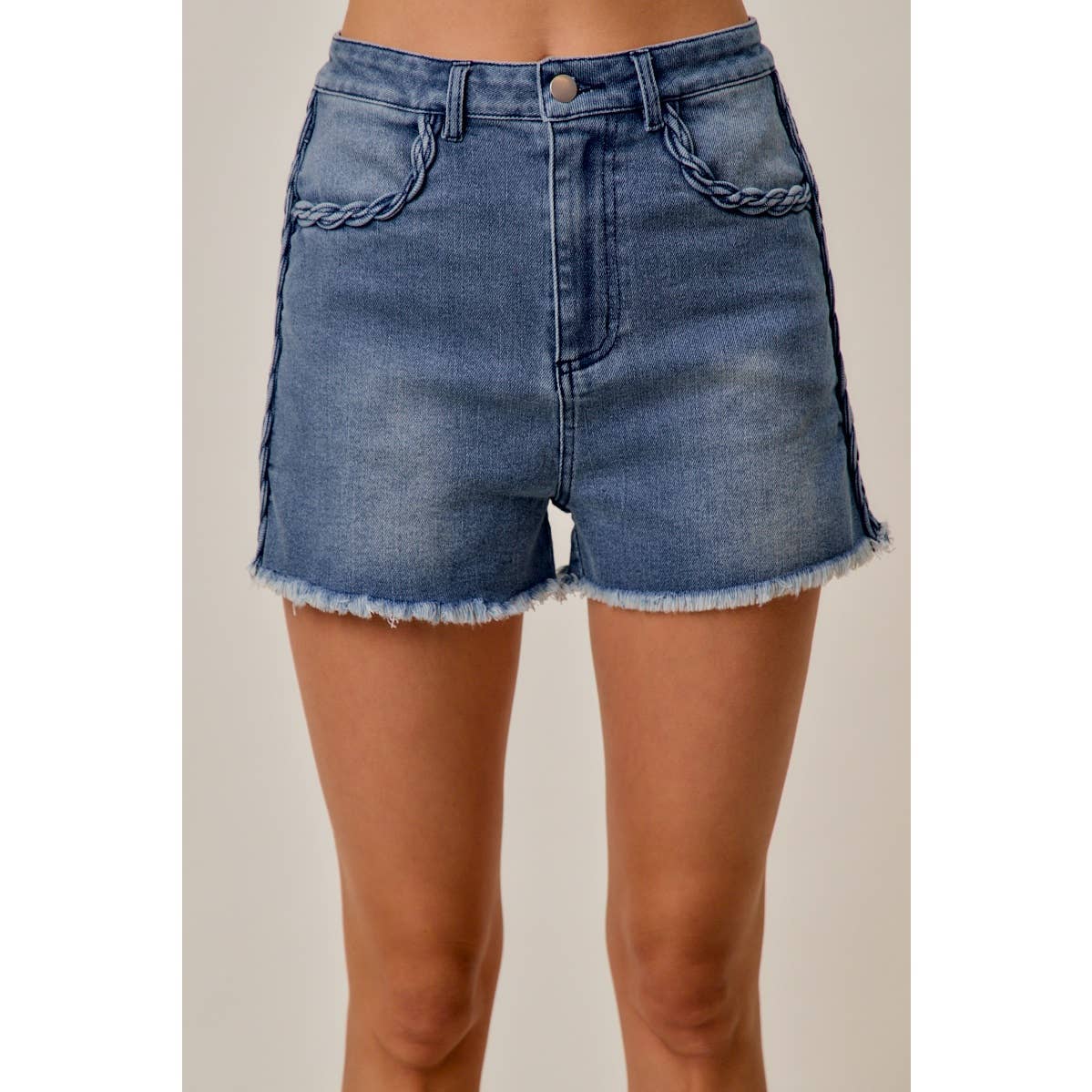 DENIM SHORTS WITH POCKET AND SIDE SEAM BRAIDS